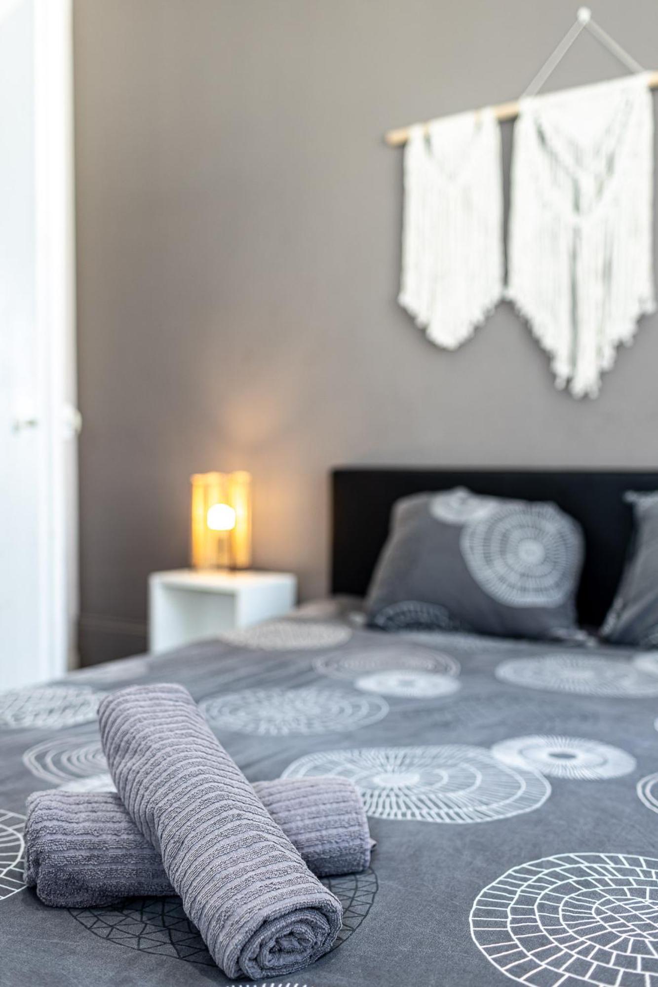 Apartamento Le Cosy Melun Exterior foto